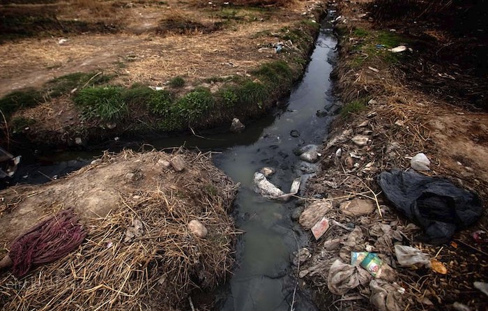 «Пахнет, как от помойки»: жители подмосковного Тимохово сообщили, что фильтрат с полигона ТБО загрязнил грунтовые воды