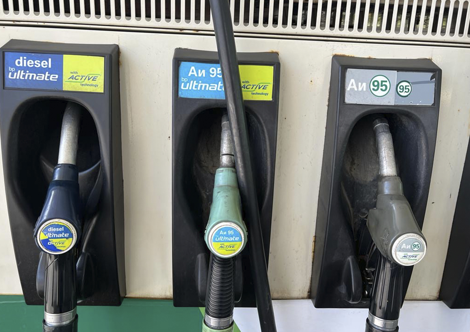 Цены на бензин пойдут вниз, а на дизель могут вырасти