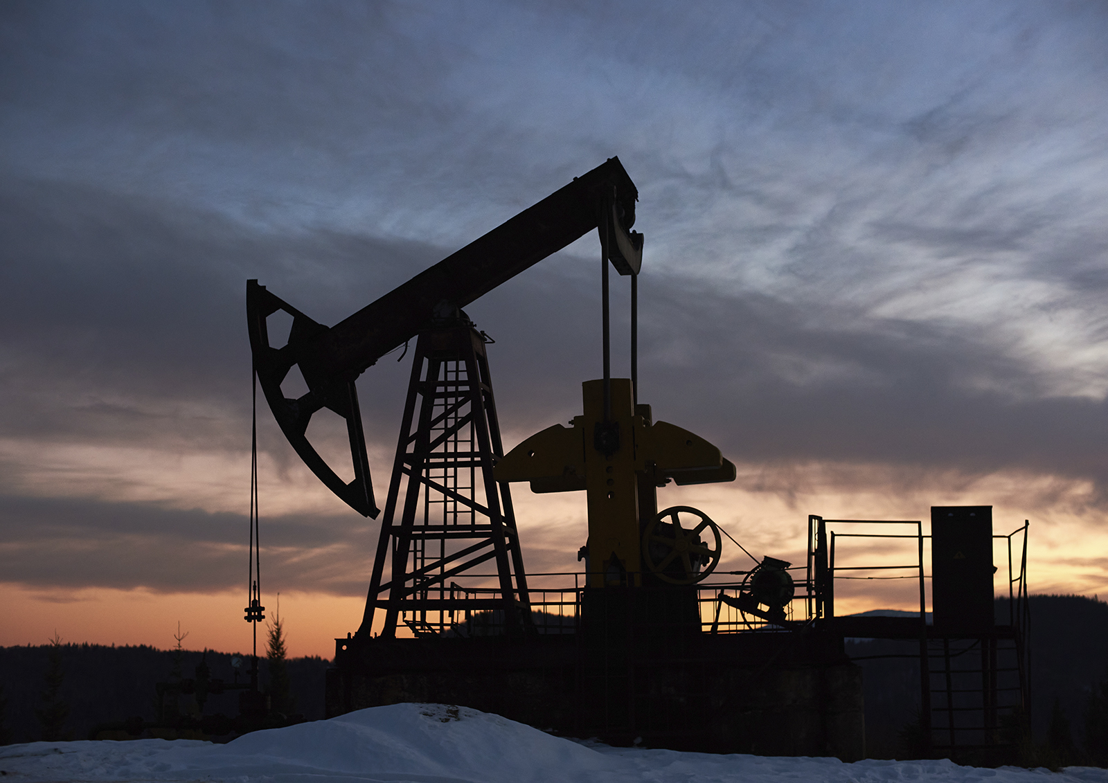 Названы возможные последствия ударов по нефтехранилищам в Иране