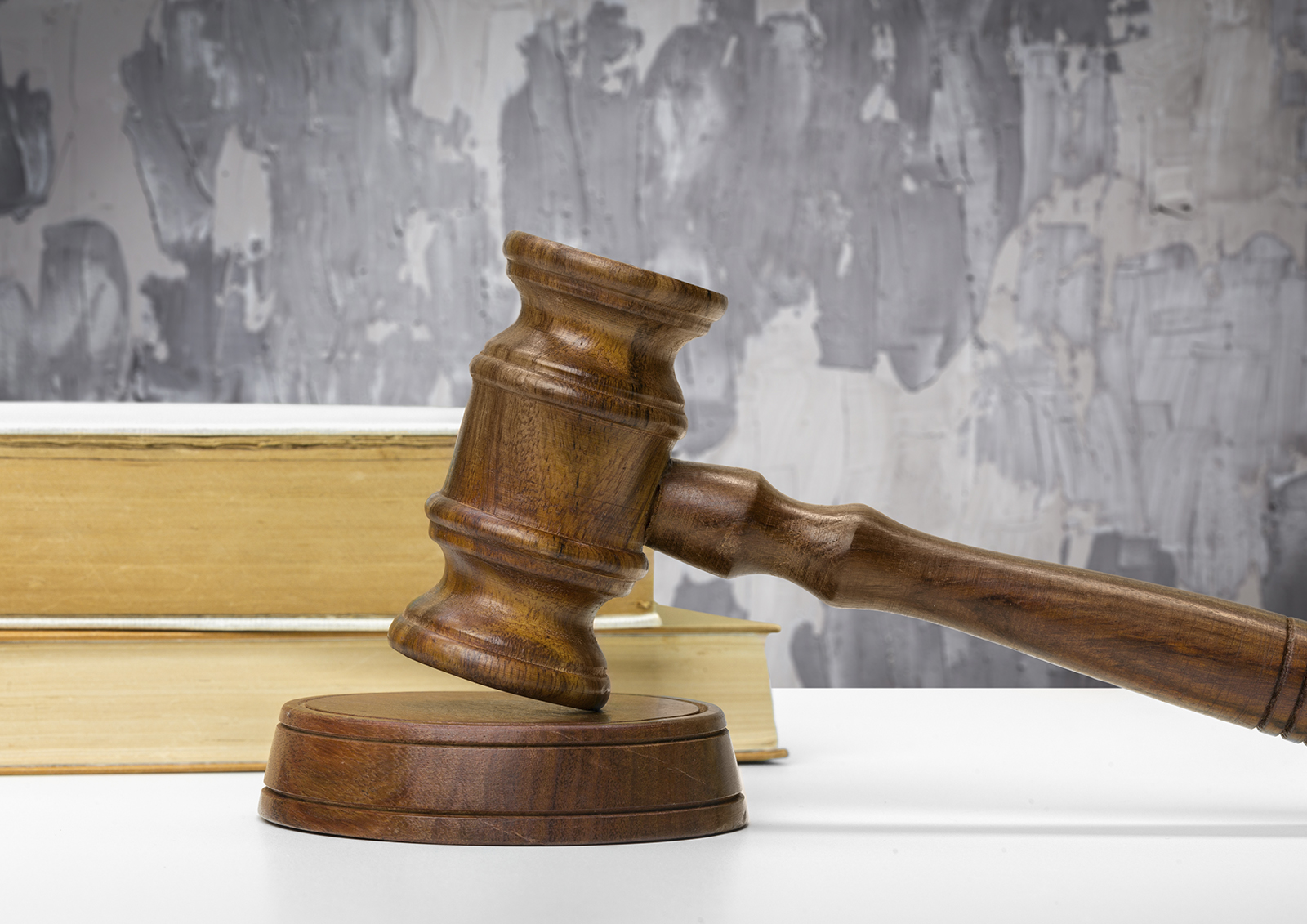 Суды подключат к электронным ресурсам ЗАГС