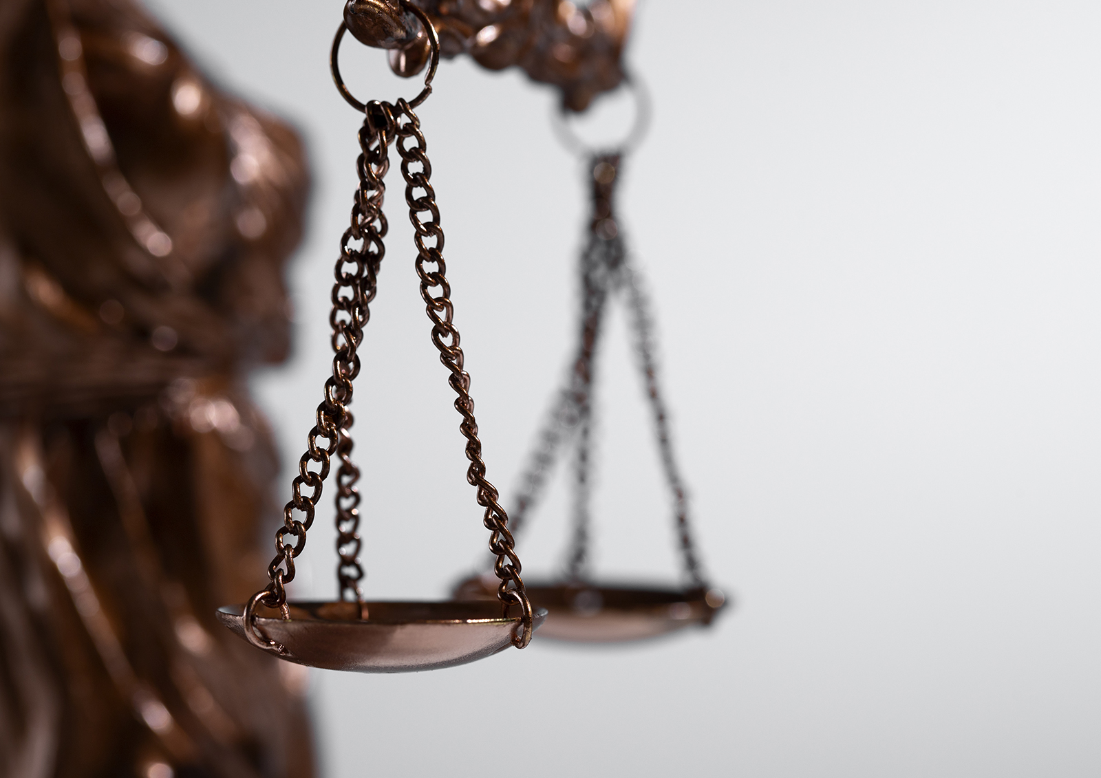 Ответчик имеет право на рассмотрение дела в суде по месту длительного проживания