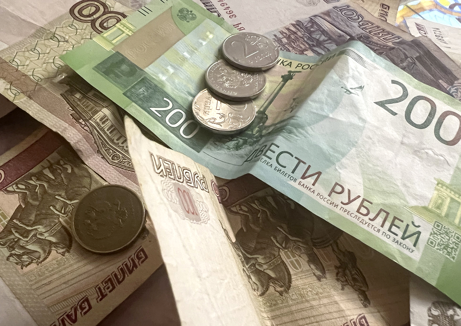 В России долги по заработной плате будут возвращать с процентами