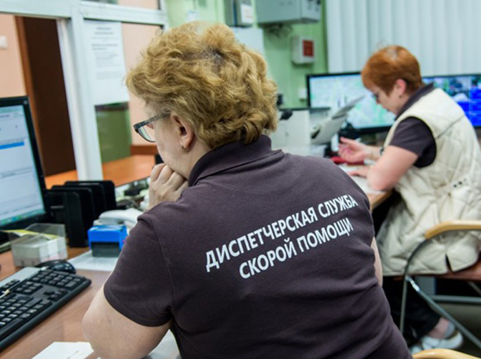 В Москве дежурную управы госпитализировали после драки с членом ТИК от КПРФ