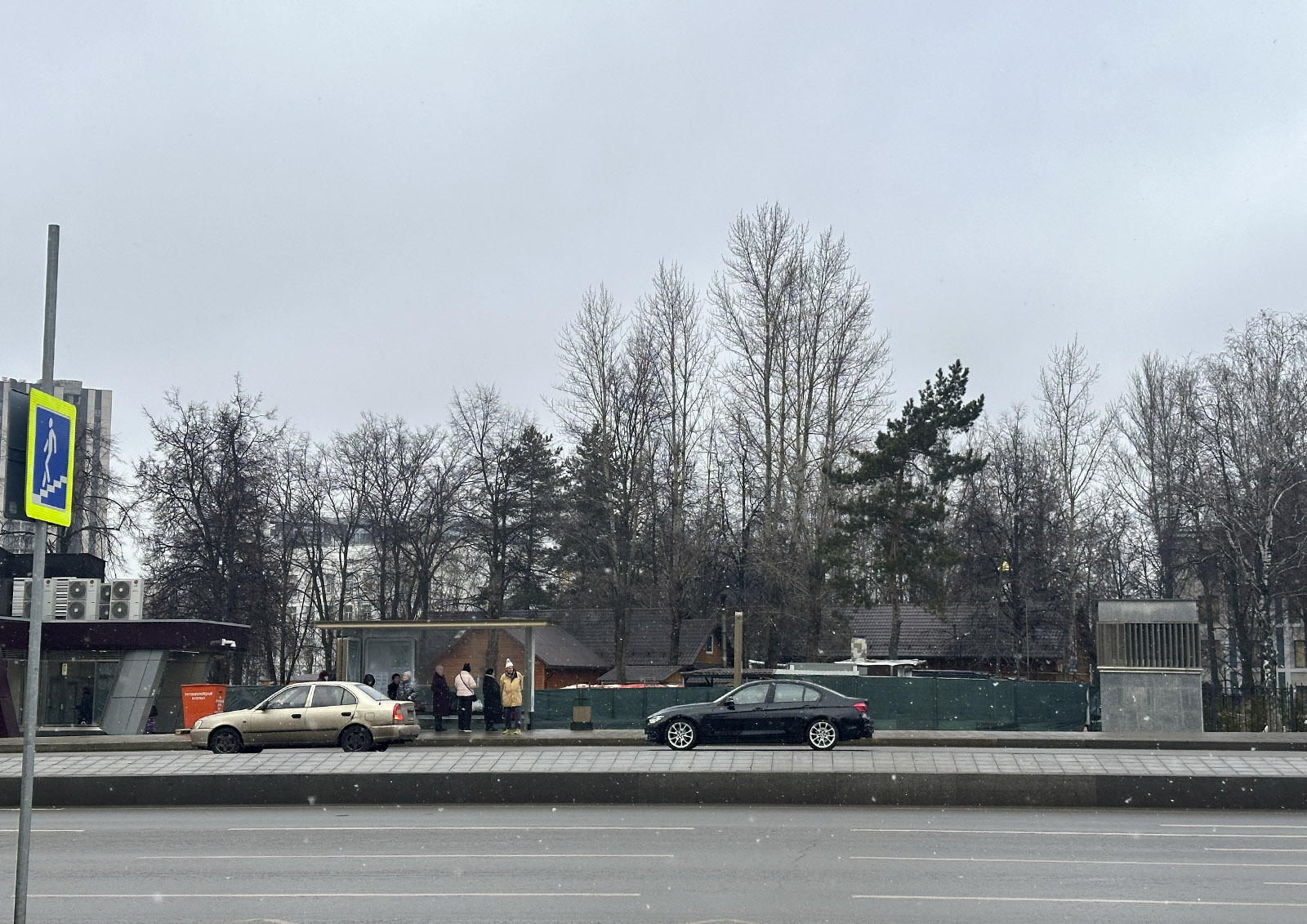 Автоэксперт Кадаков рассказал, что мешает обновлению автопарка в России