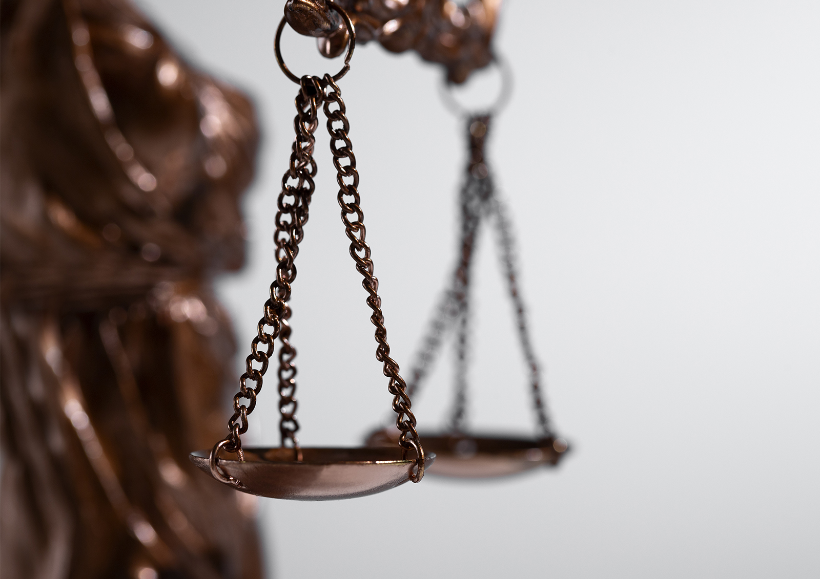 Сожители обязаны сообщать о совершенном с их стороны преступлении