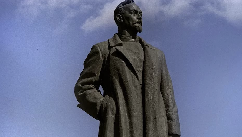 Деятели искусства поддержали идею возвращения памятника Дзержинскому на Лубянскую площадь