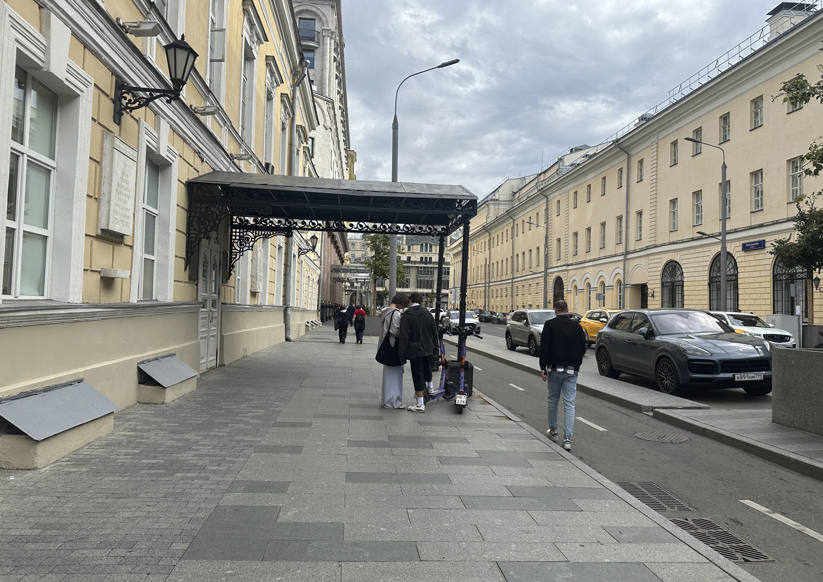 Мошенники стали выдавать себя за налоговиков