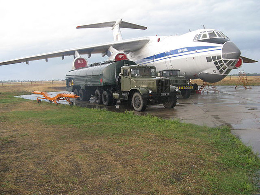 В Тверской области военный украл авиатопливо более чем на 50 миллионов